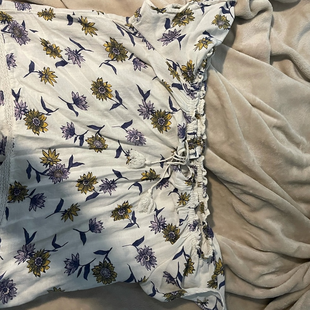 Flowy off the Shoulder Floral Top